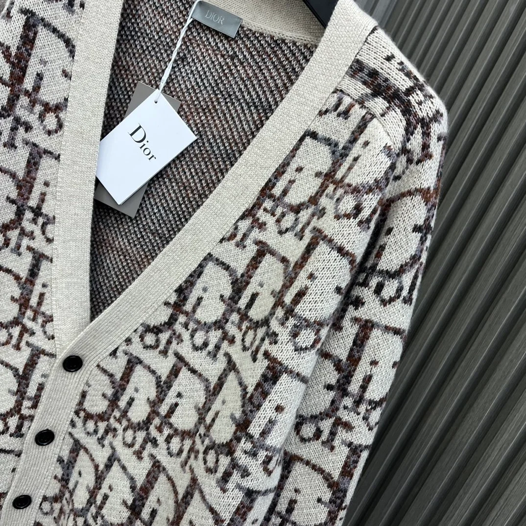 디올 오블리크 가디건