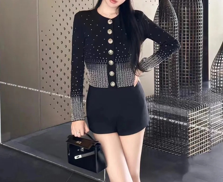 발망 크리스탈 엠벨리시드 니트 가디건