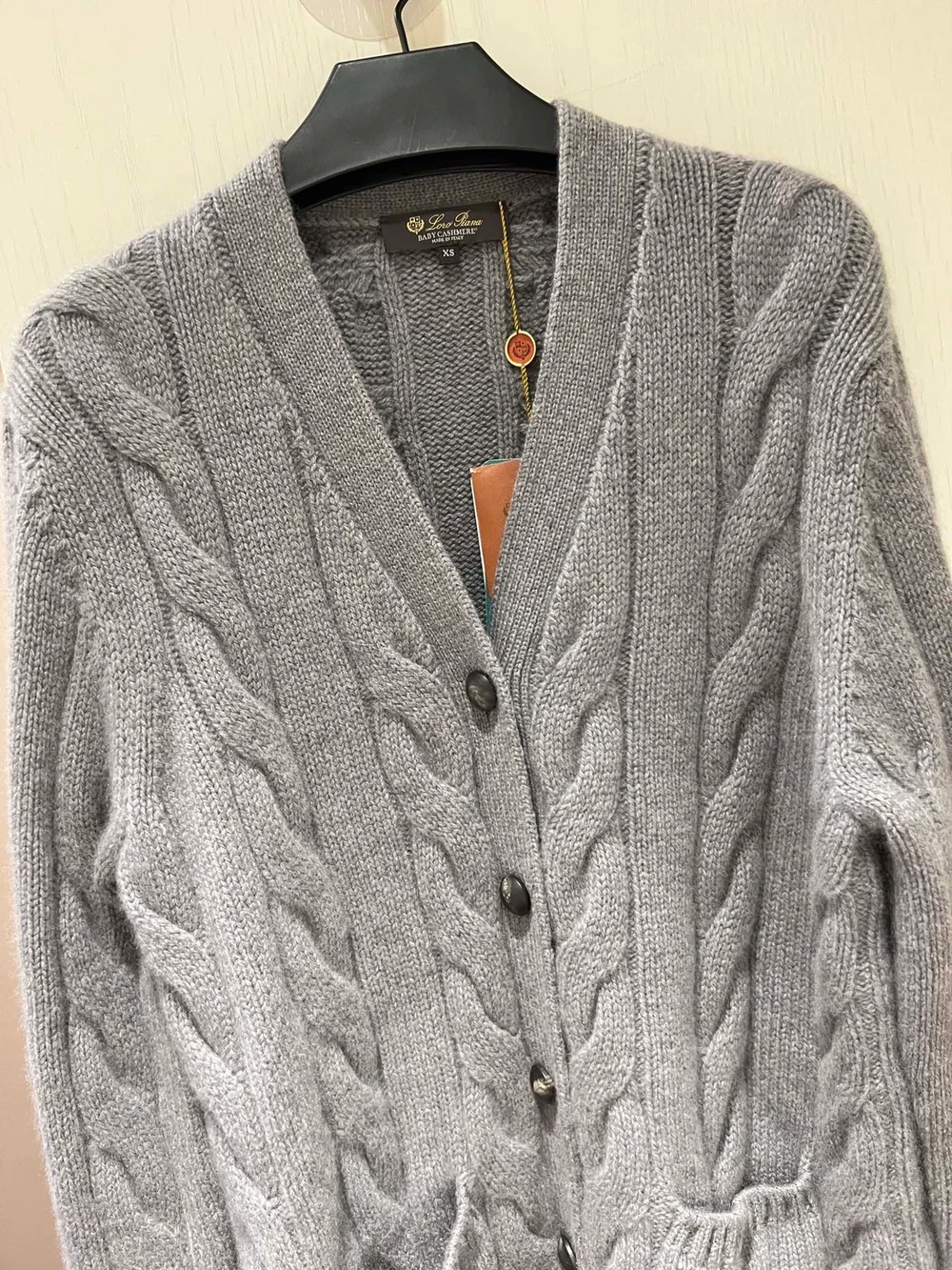 로로피아나 네이피어 캐시미어 가디건