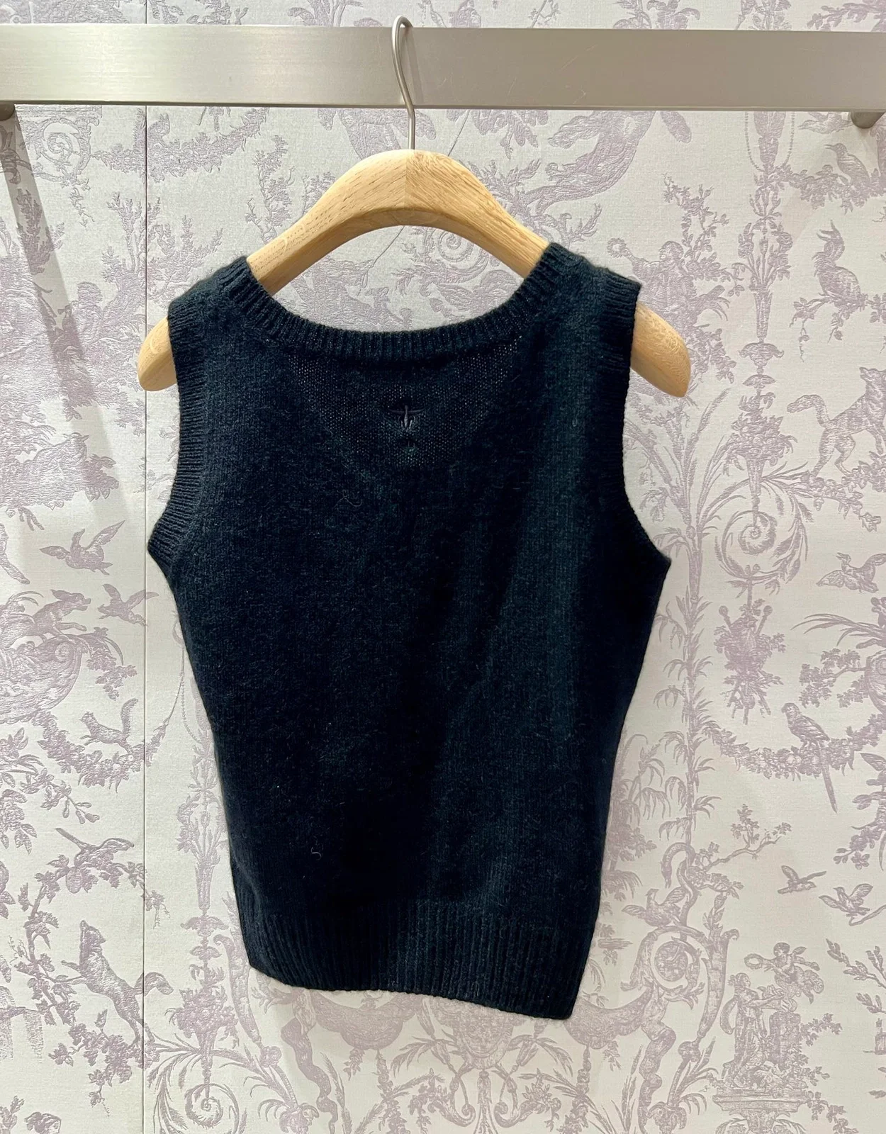 디올 아마릴리스 블랙 캐시미어 반소매 니트