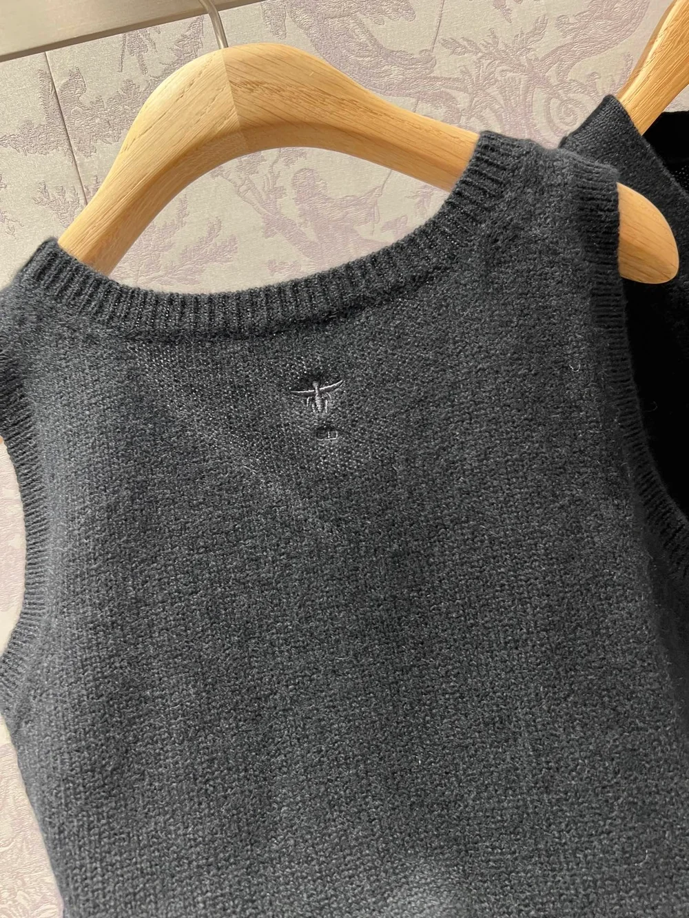 디올 아마릴리스 블랙 캐시미어 반소매 니트