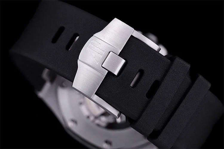 오데마피게 로얄 오크 오프쇼어 스틸 크로노그래프