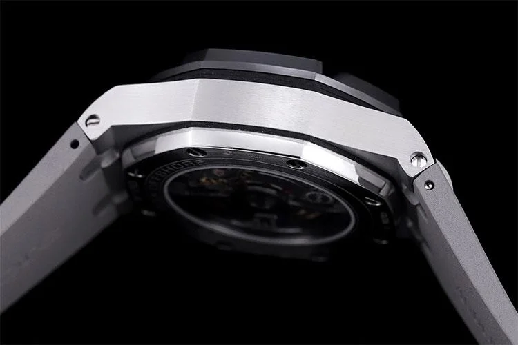 오데마피게 로얄 오크 오프쇼어 스틸 크로노그래프