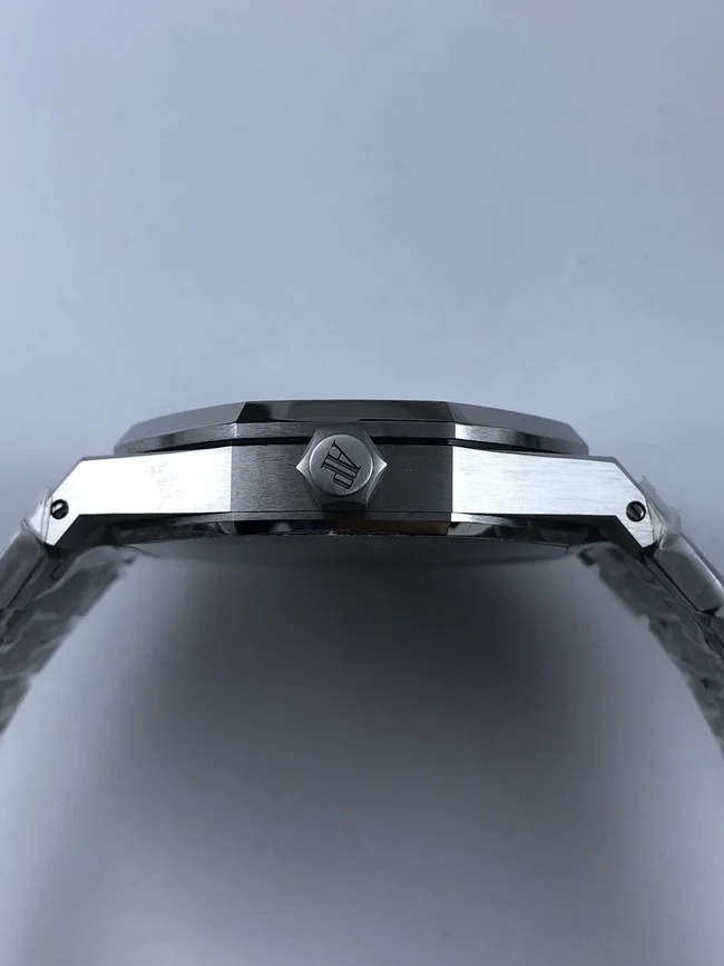 오데마피게 로얄오크 15500 화이트 다이얼