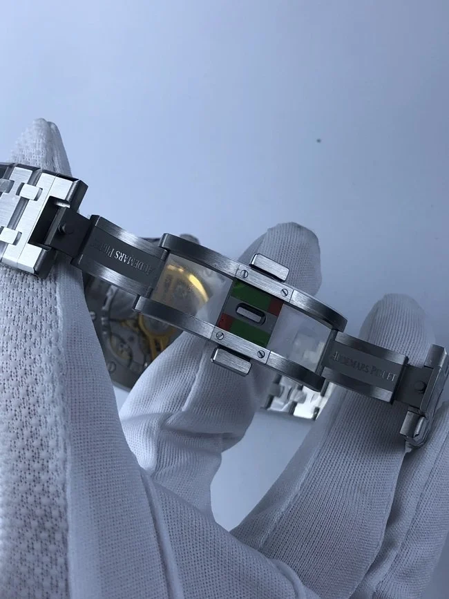 오데마피게 로얄오크 15500 블랙다이얼