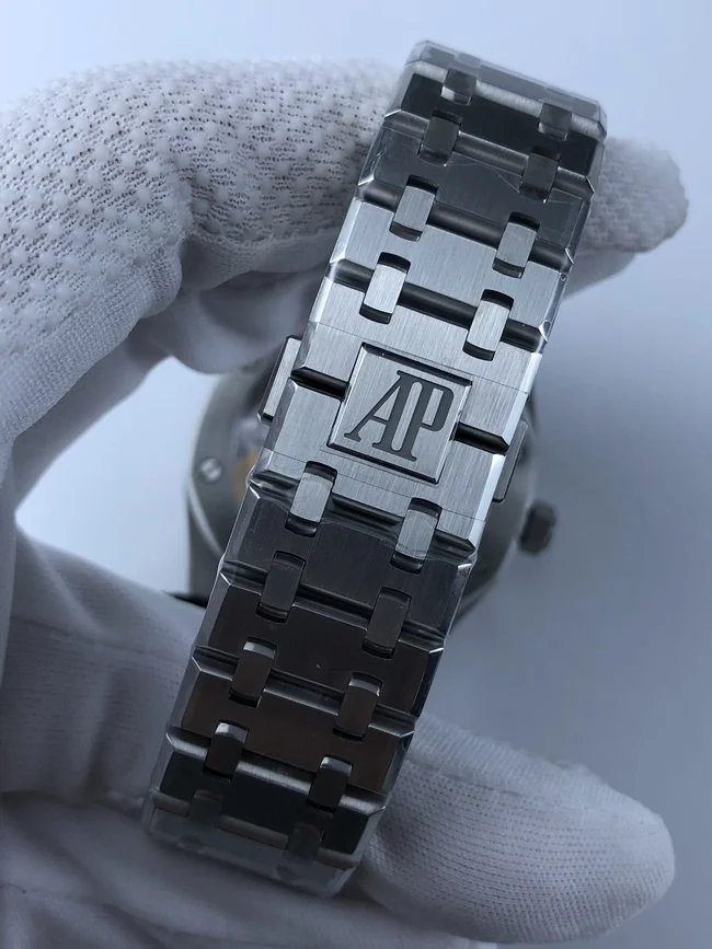 오데마피게 로얄오크 15500 블랙다이얼