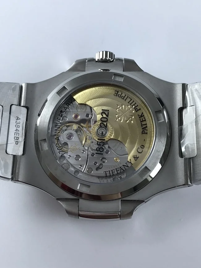 파텍필립 노틸러스 5711 티파니 블루