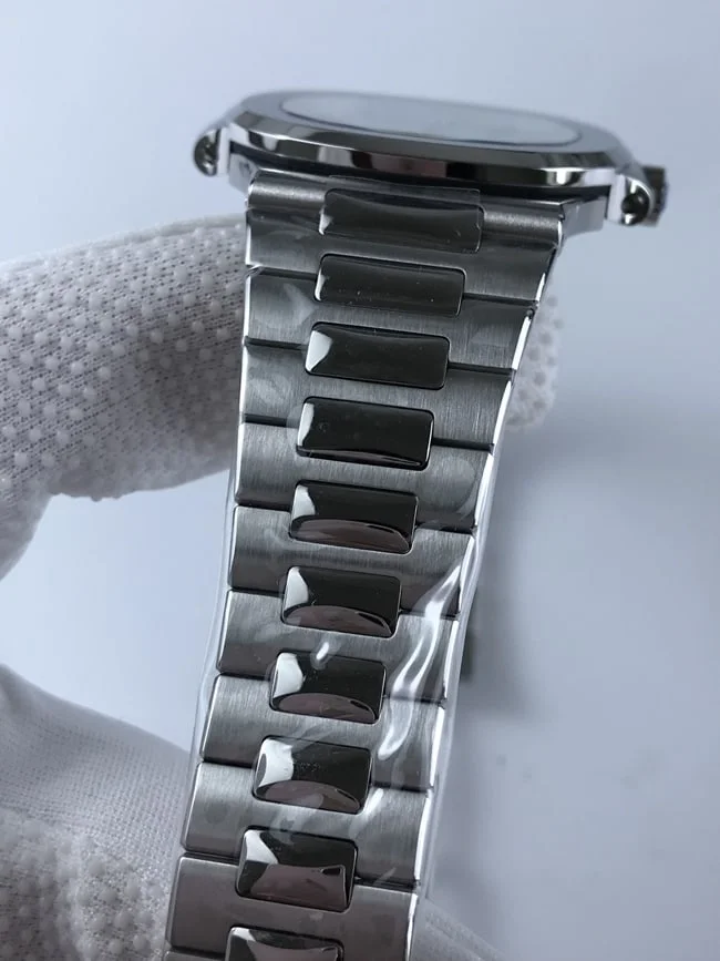 파텍필립 노틸러스 5711 티파니 블루