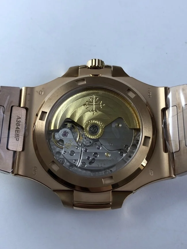 파텍필립 노틸러스 5711 브라운다이얼 로즈골드