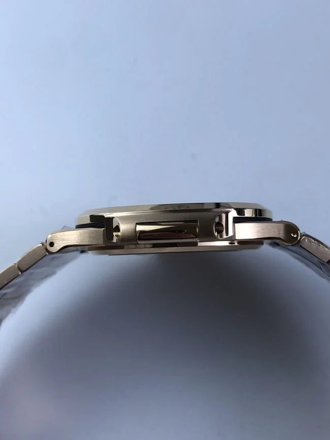 파텍필립 노틸러스 5711 브라운다이얼 로즈골드