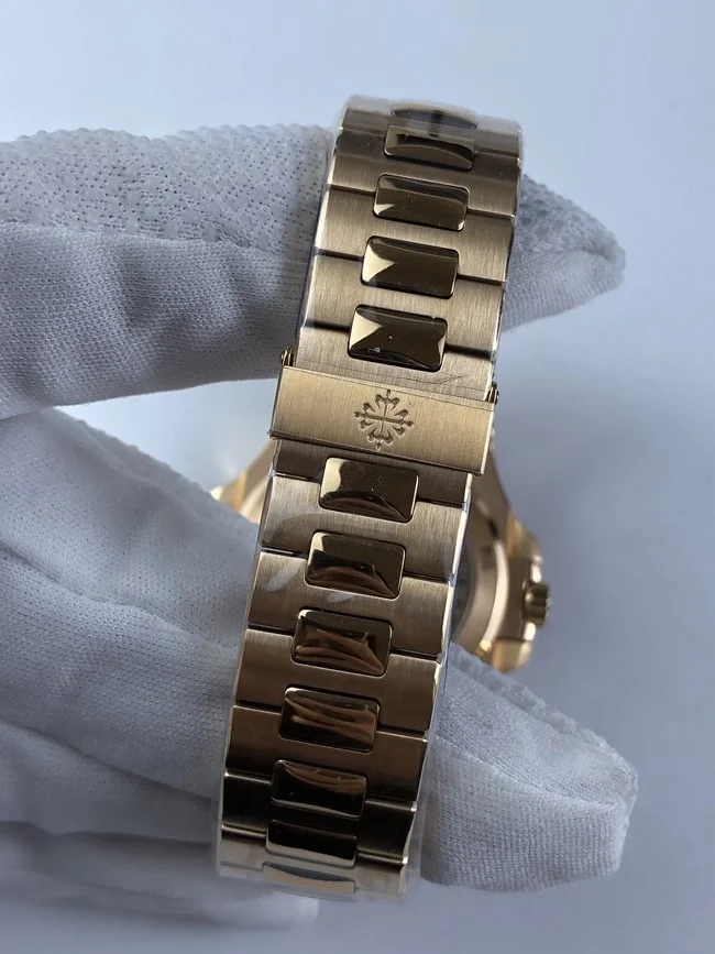 파텍필립 노틸러스 5711 브라운다이얼 로즈골드