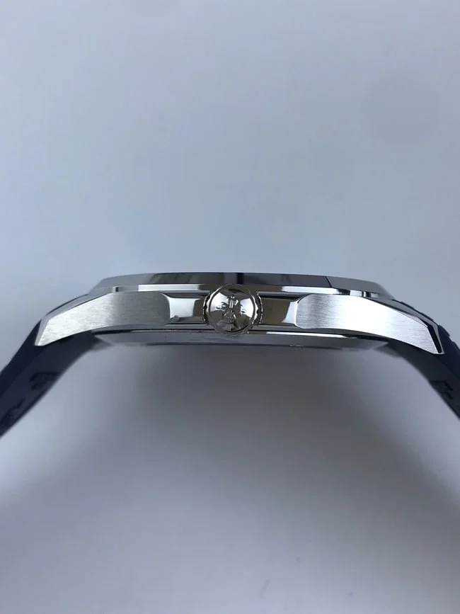 파텍필립 아쿠아넛 5168 블루 다이얼