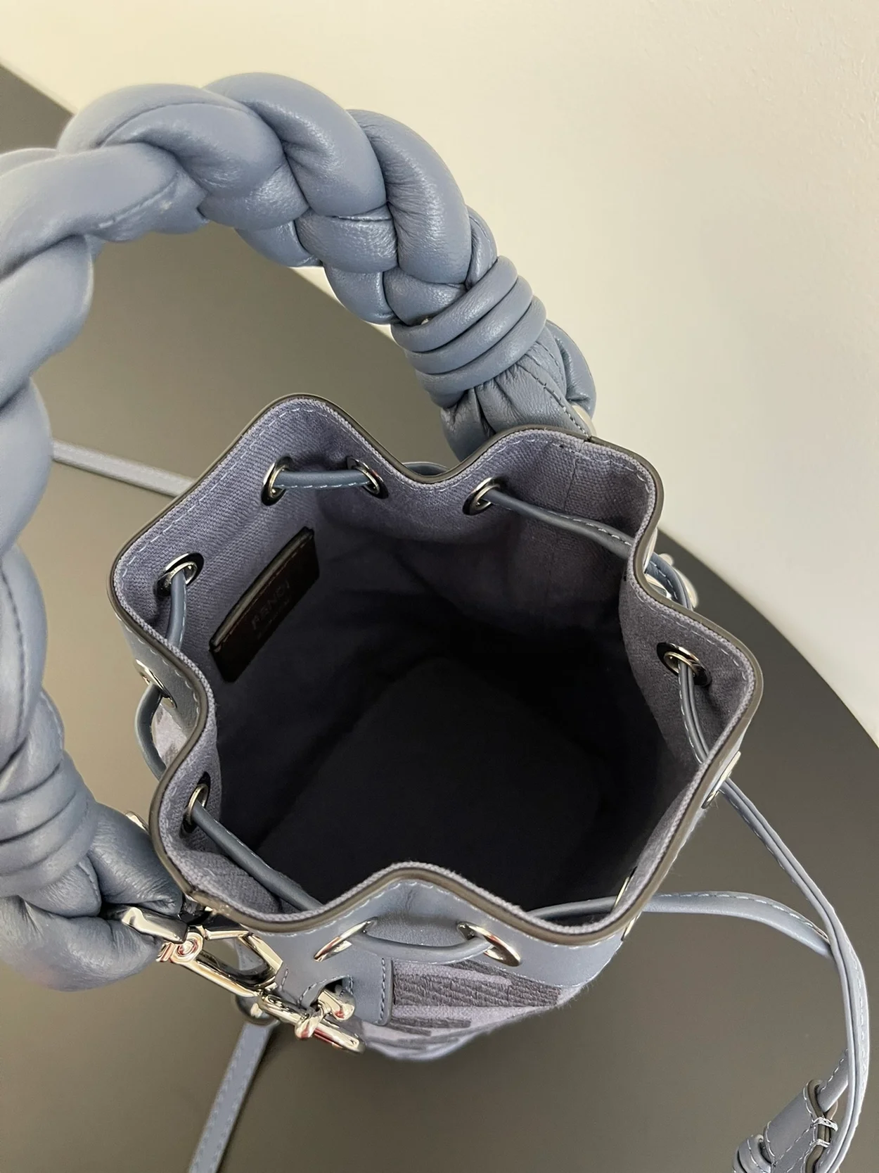 펜디 몬트레조 FF 블루 캔버스 미니백