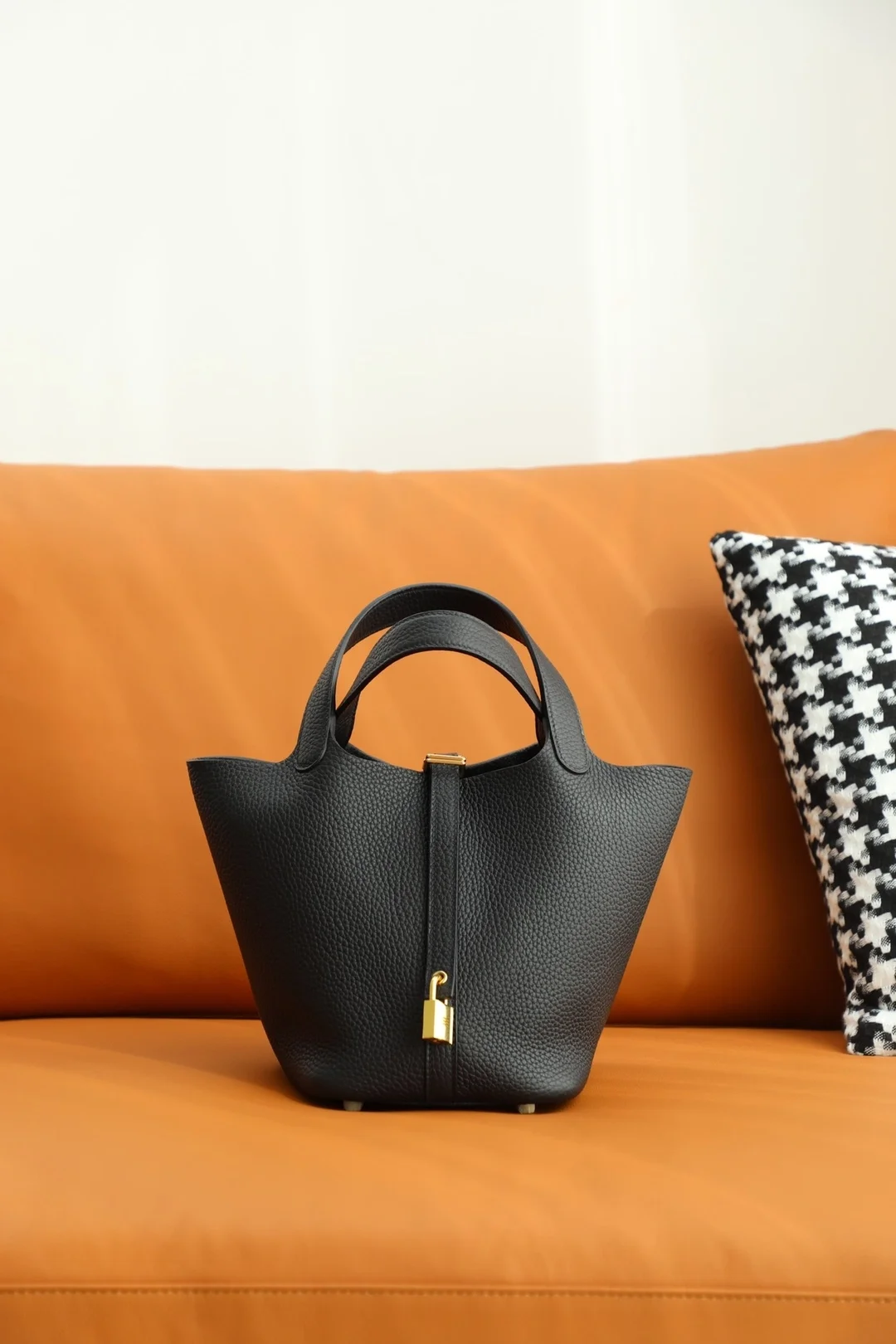 에르메스 피코탄 PM Noir 백