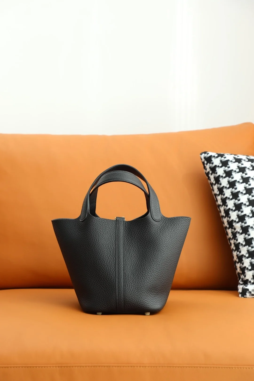 에르메스 피코탄 PM Noir 백