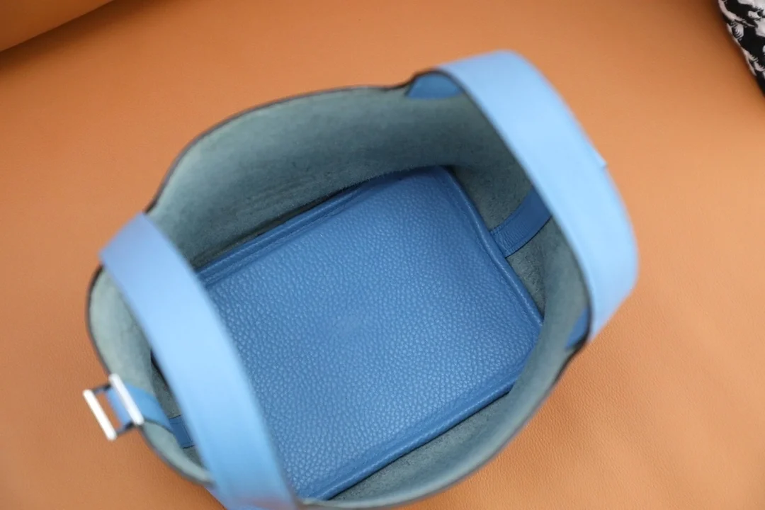 에르메스 피코탄 PM Blue paradise 백