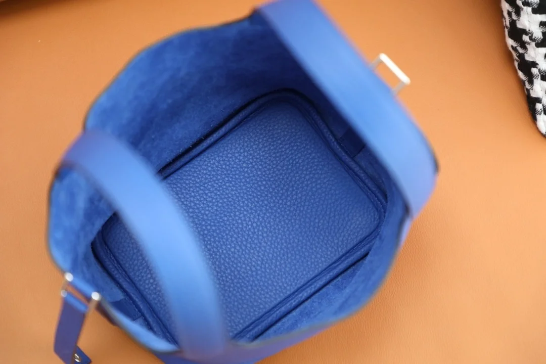 에르메스 피코탄 PM Blue electrique 백