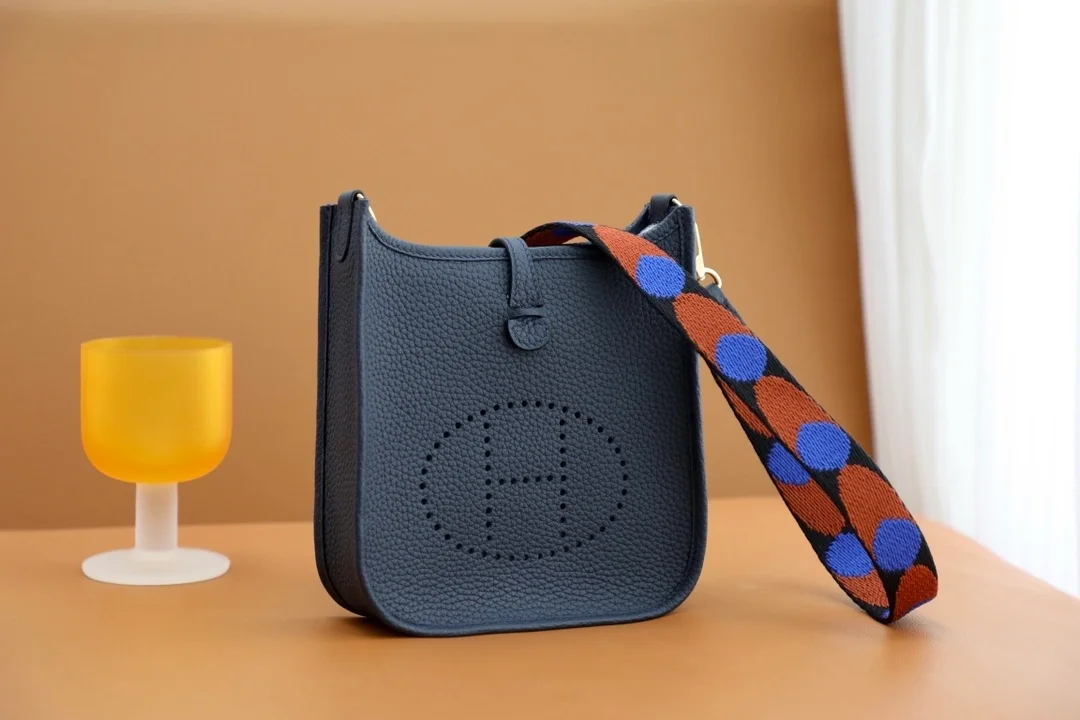 에르메스 에블린 TPM BLEU 인디고 백