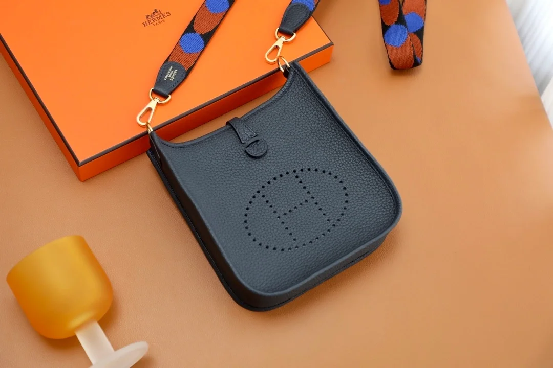 에르메스 에블린 TPM BLEU 인디고 백