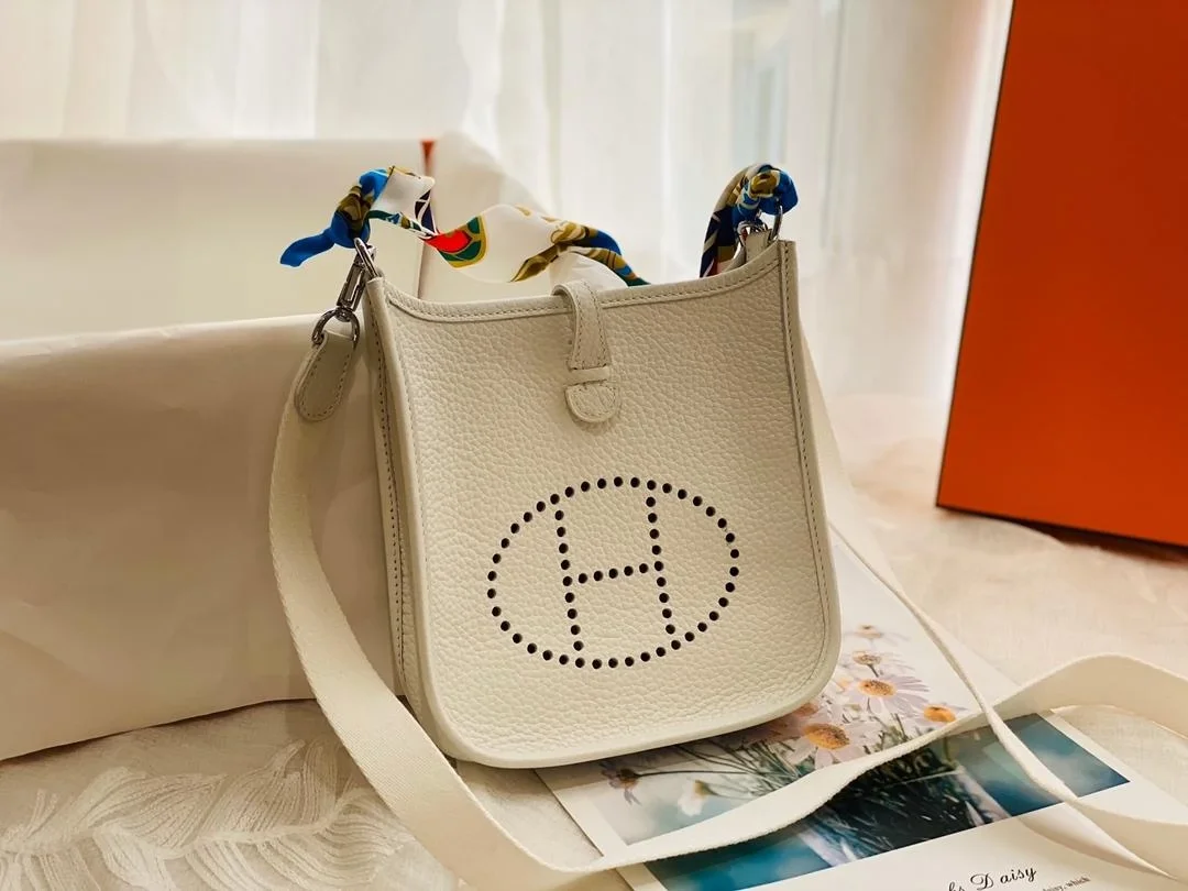 에르메스 에블린 16 아마존 백