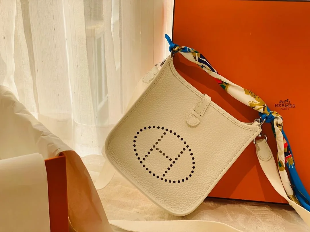 에르메스 에블린 16 아마존 백