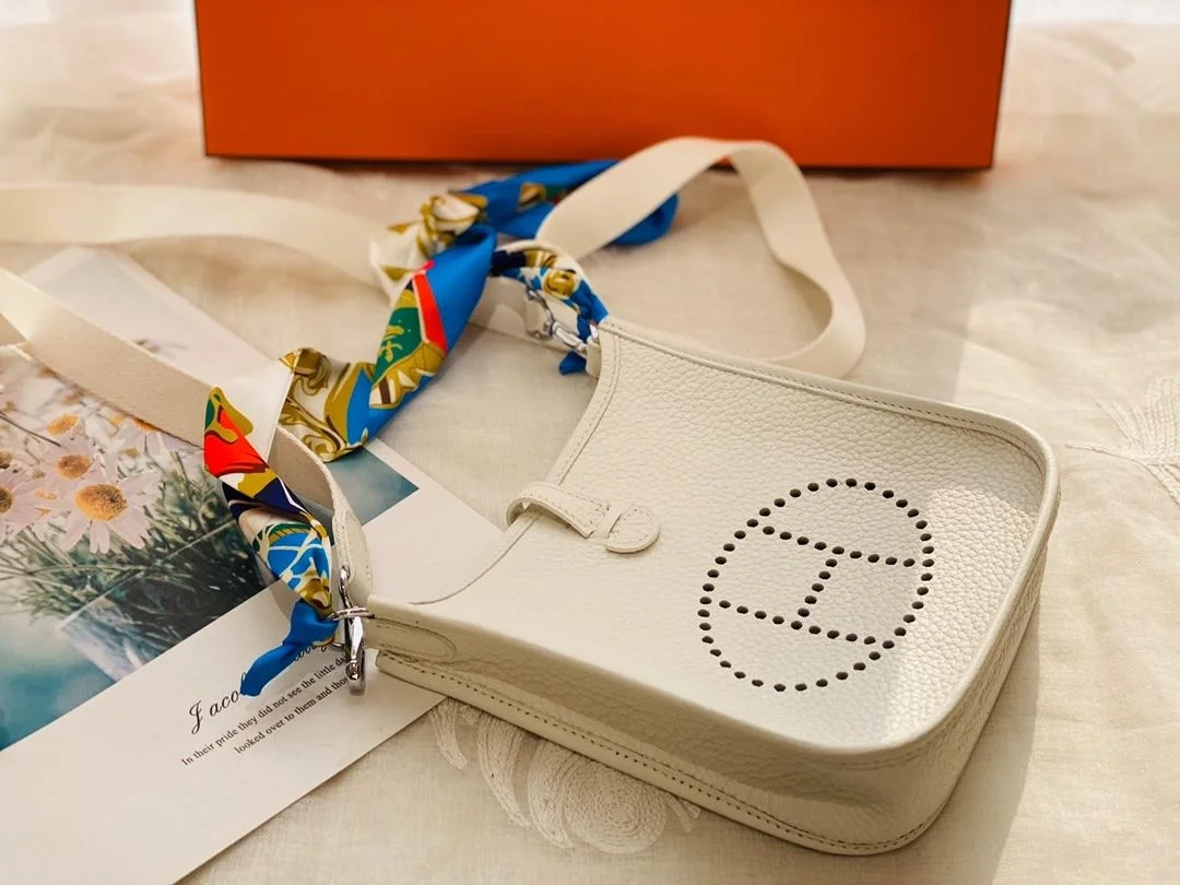 에르메스 에블린 16 아마존 백