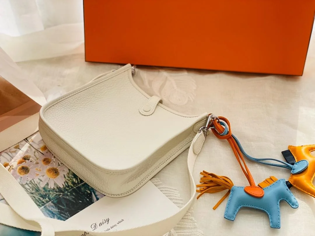 에르메스 에블린 16 아마존 백