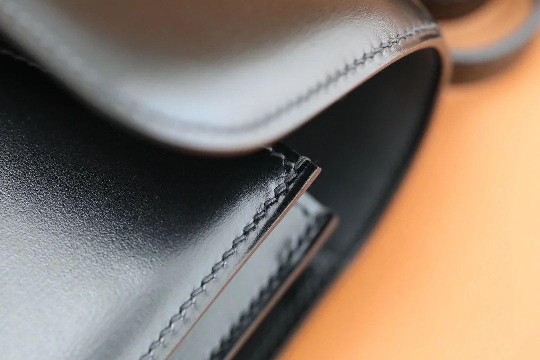 에르메스 콘스탄스 18 Noir Boxcalf 백