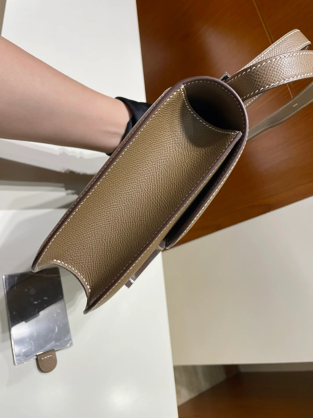 에르메스 콘스탄스 24 Etoupe Epsom 백