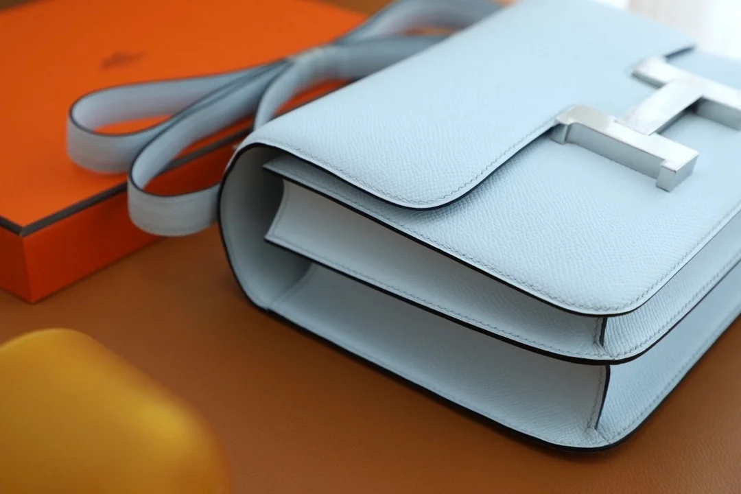 에르메스 콘스탄스 24 Blue brume Epsom 백