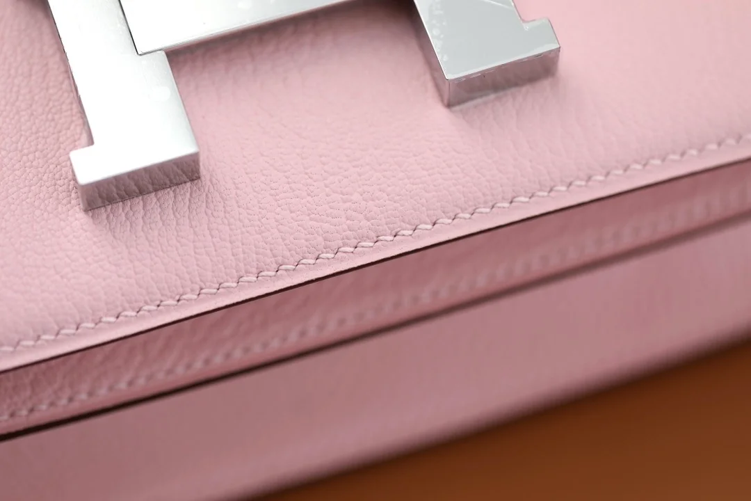 에르메스 콘스탄스 18 Rose sakura Epsom 백