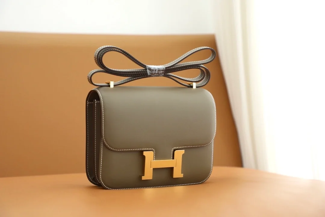 에르메스 콘스탄스 18 Etoupe Swift 백