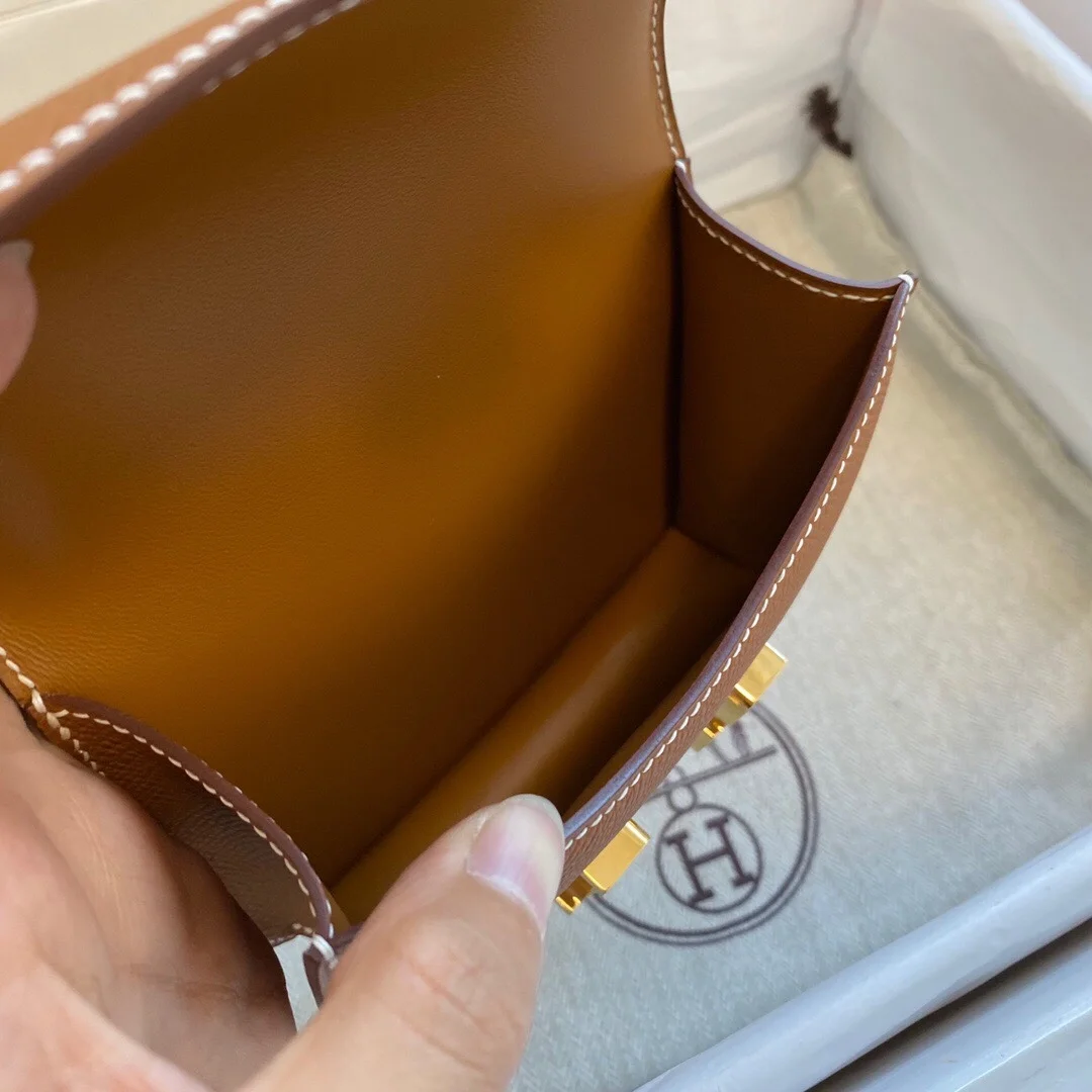 에르메스 콘스탄스 14 Gold Epsom 백
