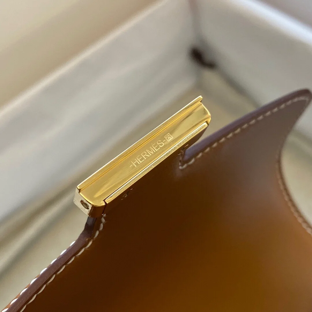 에르메스 콘스탄스 14 Gold Epsom 백