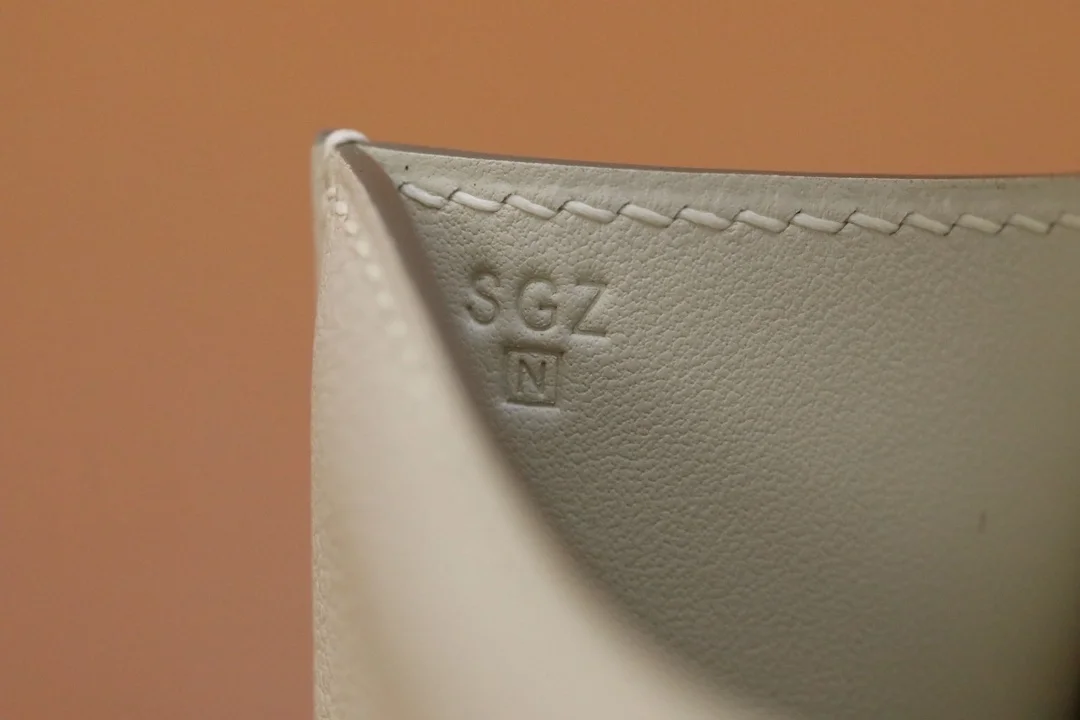 에르메스 콘스탄스 14 Carie Evercolor 백