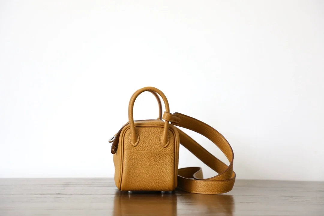 에르메스 린디 미니 Sesame 백