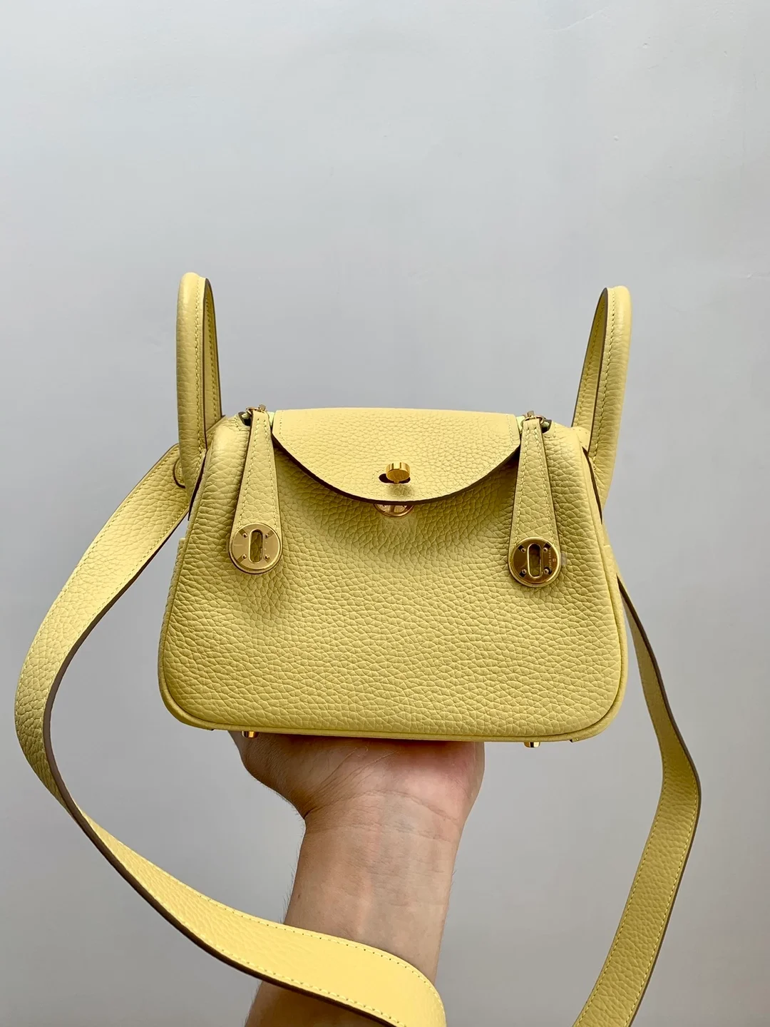 에르메스 린디 미니 Jaune poussin 백