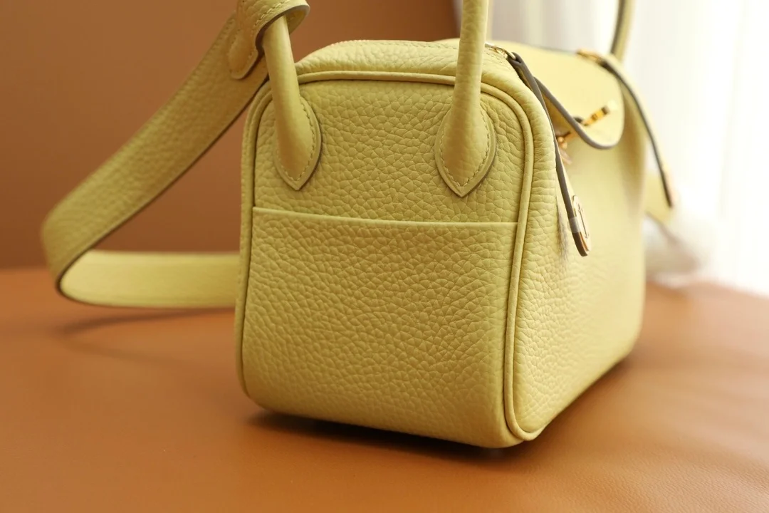 에르메스 린디 미니 Jaune poussin 백