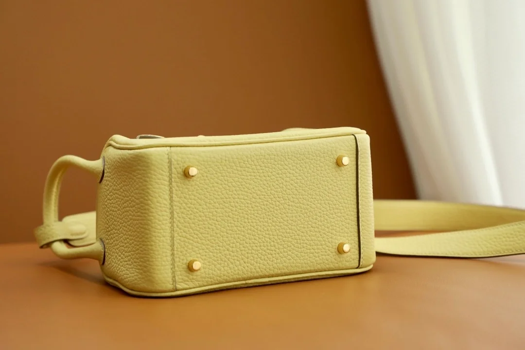 에르메스 린디 미니 Jaune poussin 백