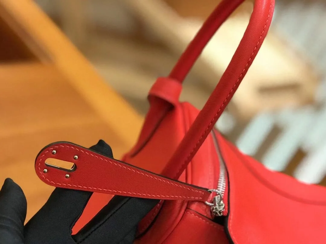 에르메스 린디 26 Rouge casaque 백