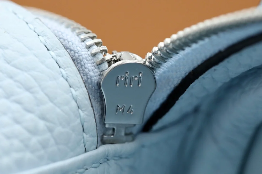 에르메스 린디 26 Blue brume 백