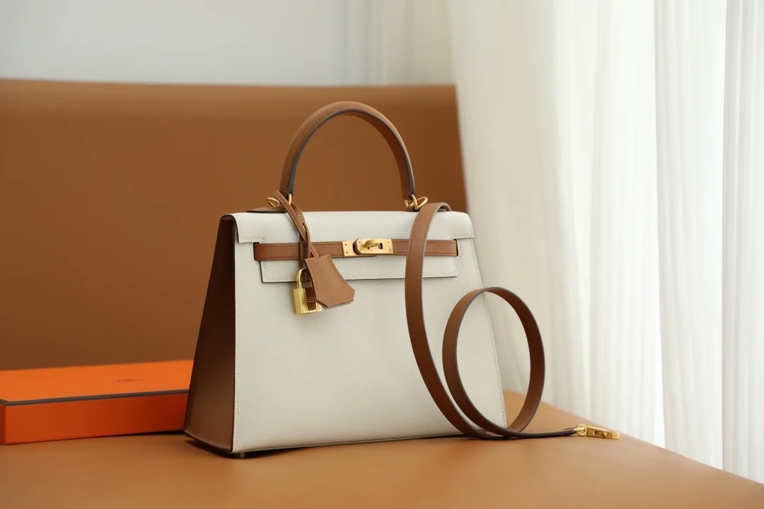 에르메스 켈리백 25 Gold_Carie 백