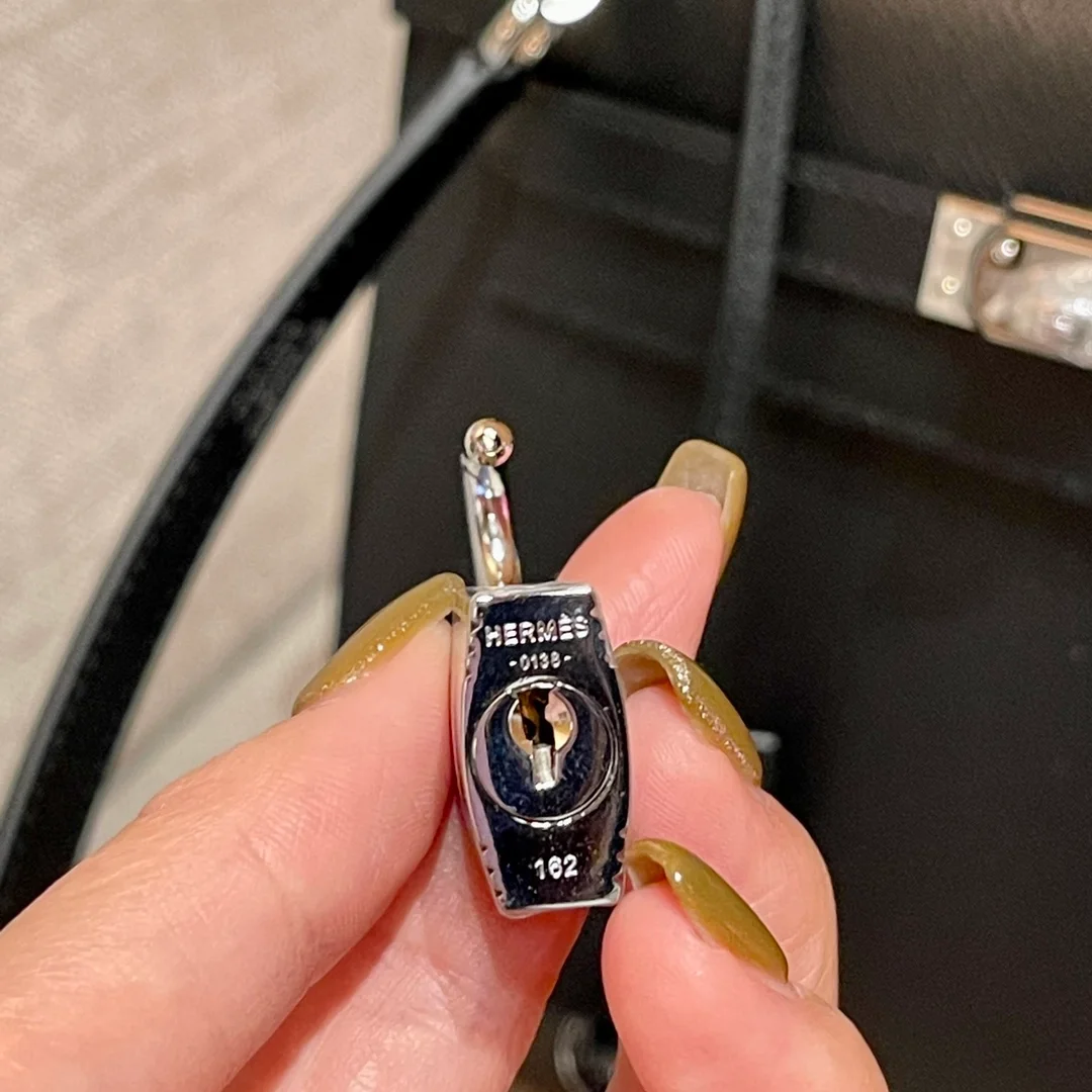 에르메스 켈리백 25 Noir epsom 백