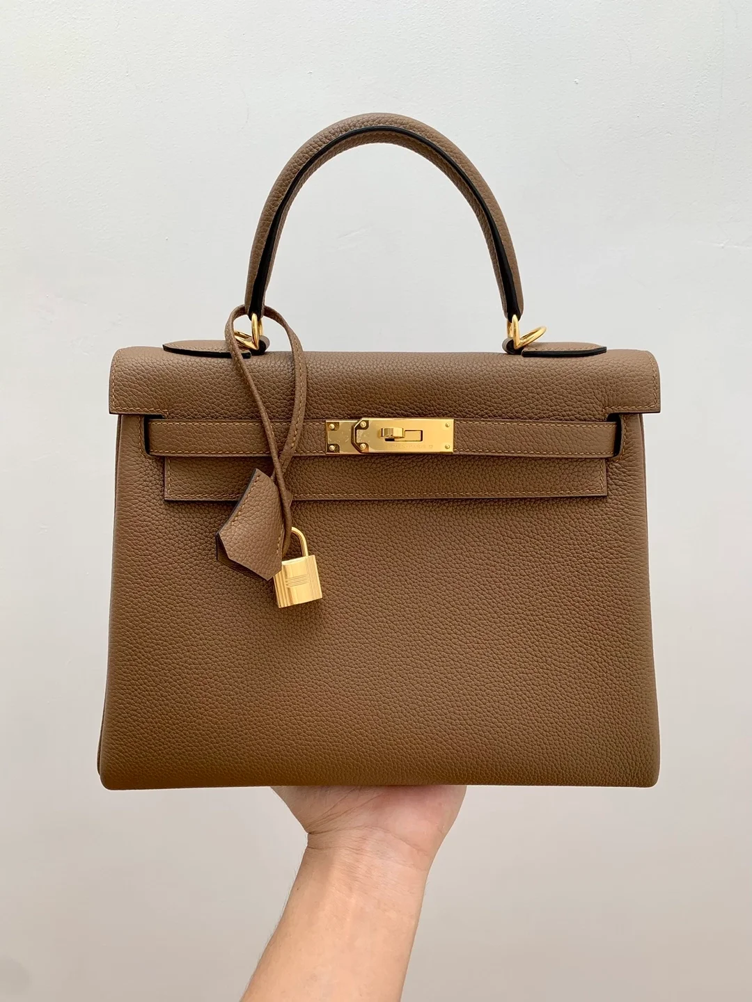 에르메스 켈리백 28 Alezan 백