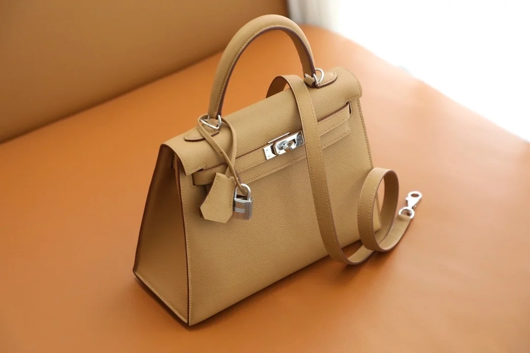 에르메스 켈리백 25 Biscuit 백