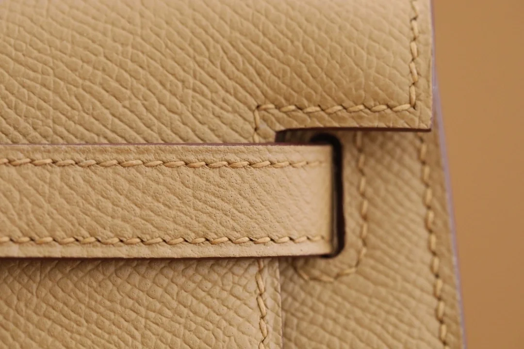 에르메스 켈리백 25 Biscuit 백