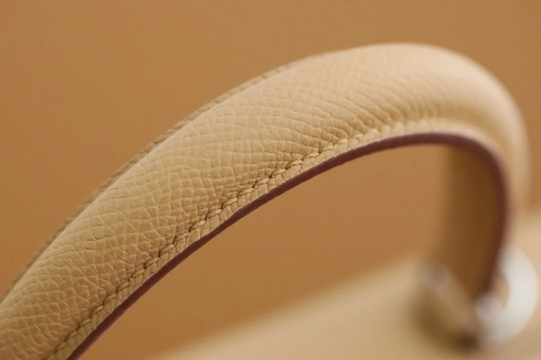 에르메스 켈리백 25 Biscuit 백