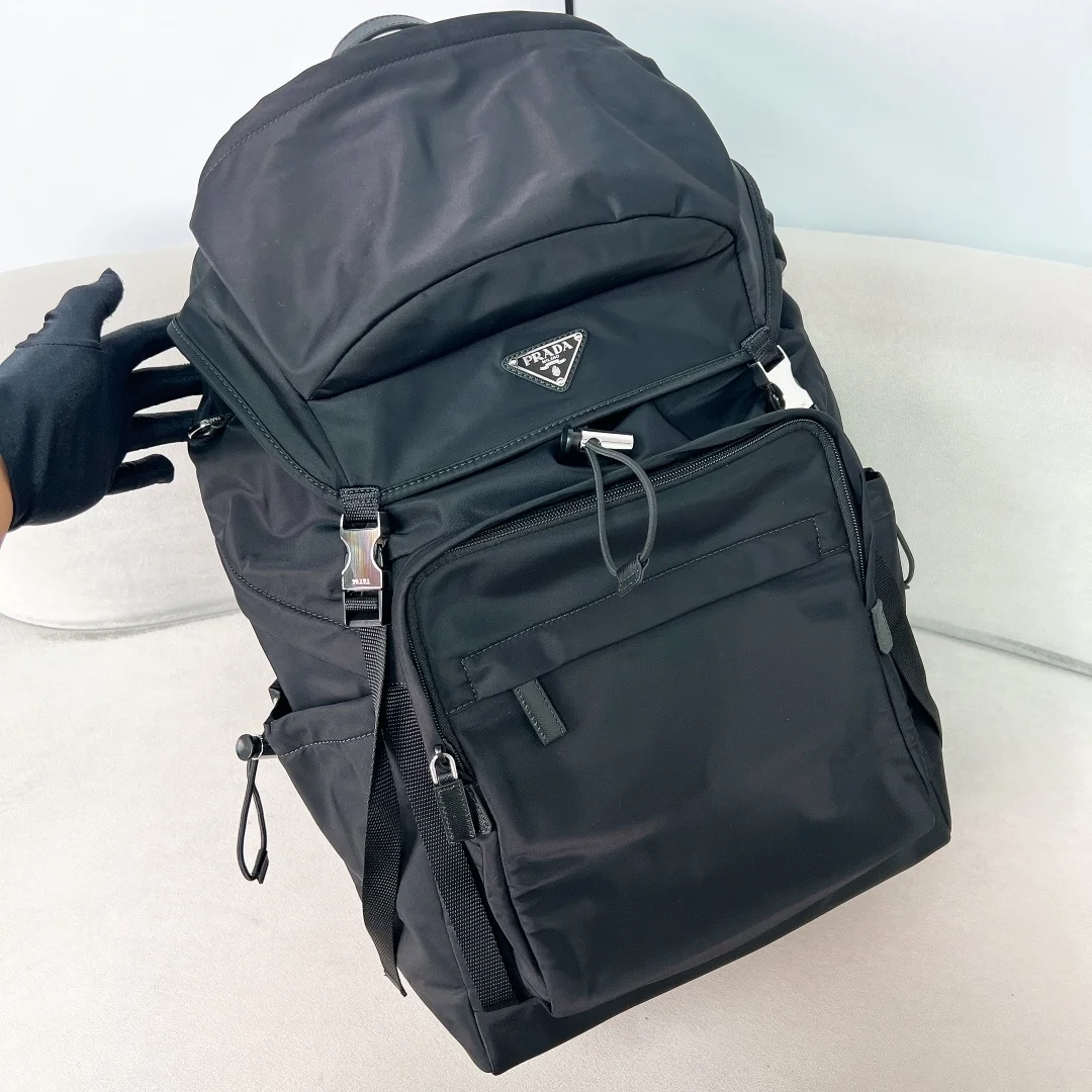 프라다 리나일론 사피아노 레더 백팩