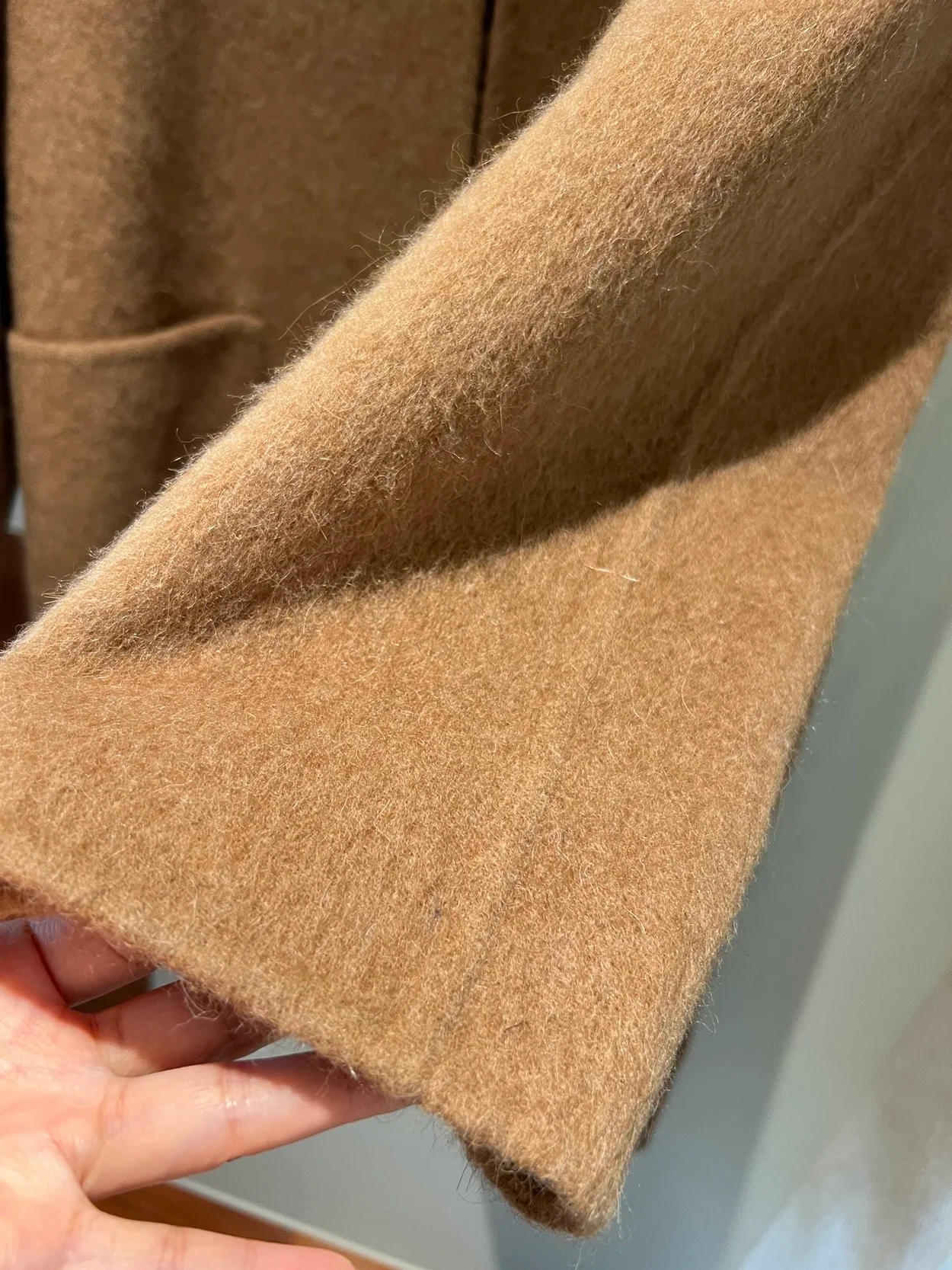 셀린느 퓨어 칼라 브러시드 코트