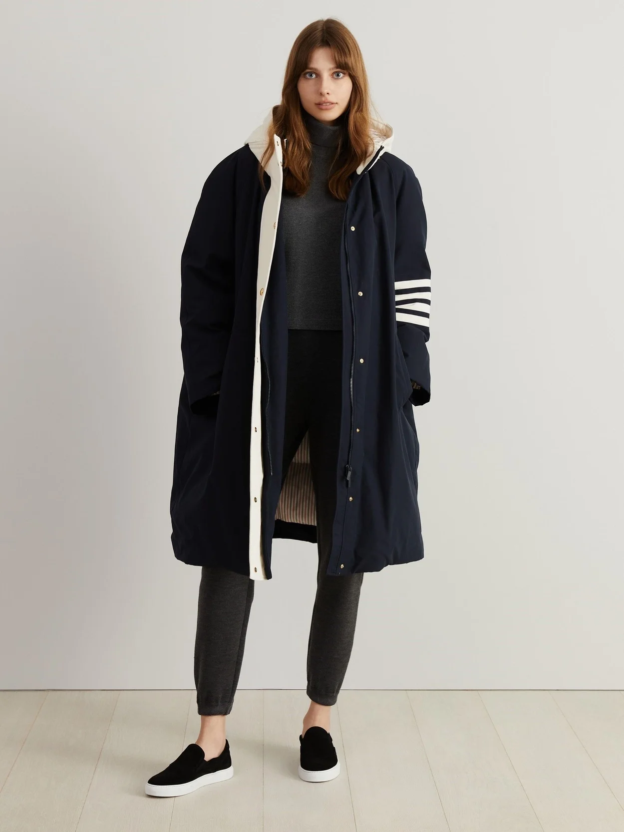 톰브라운 콘트라스트 4바 나일론 파카